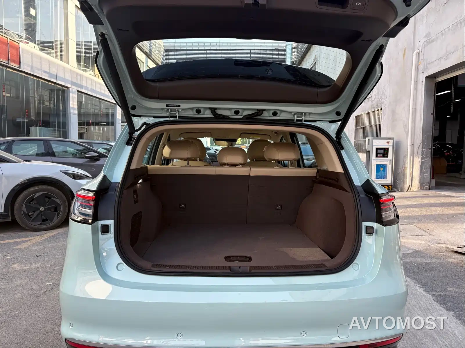 Shangjie SUV 2025 Model Extended Range Pro — фото 9