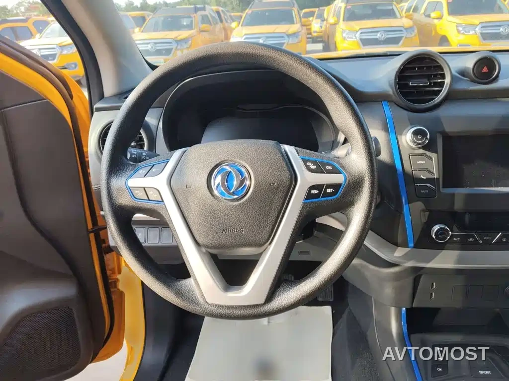 Dongfeng Rich 6 New Energy 2023 Palasso Van Standard Edition 320km — фото 11