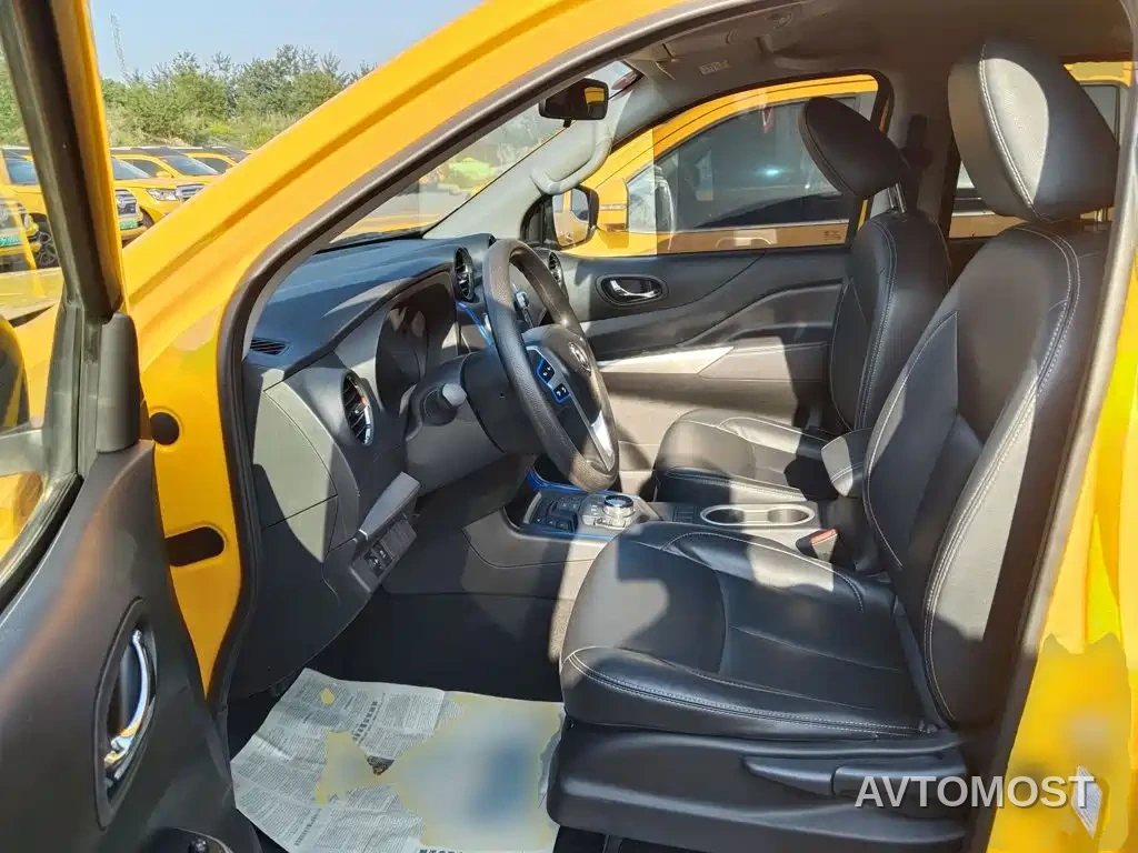 Dongfeng Rich 6 New Energy 2023 Palasso Van Standard Edition 320km — фото 15