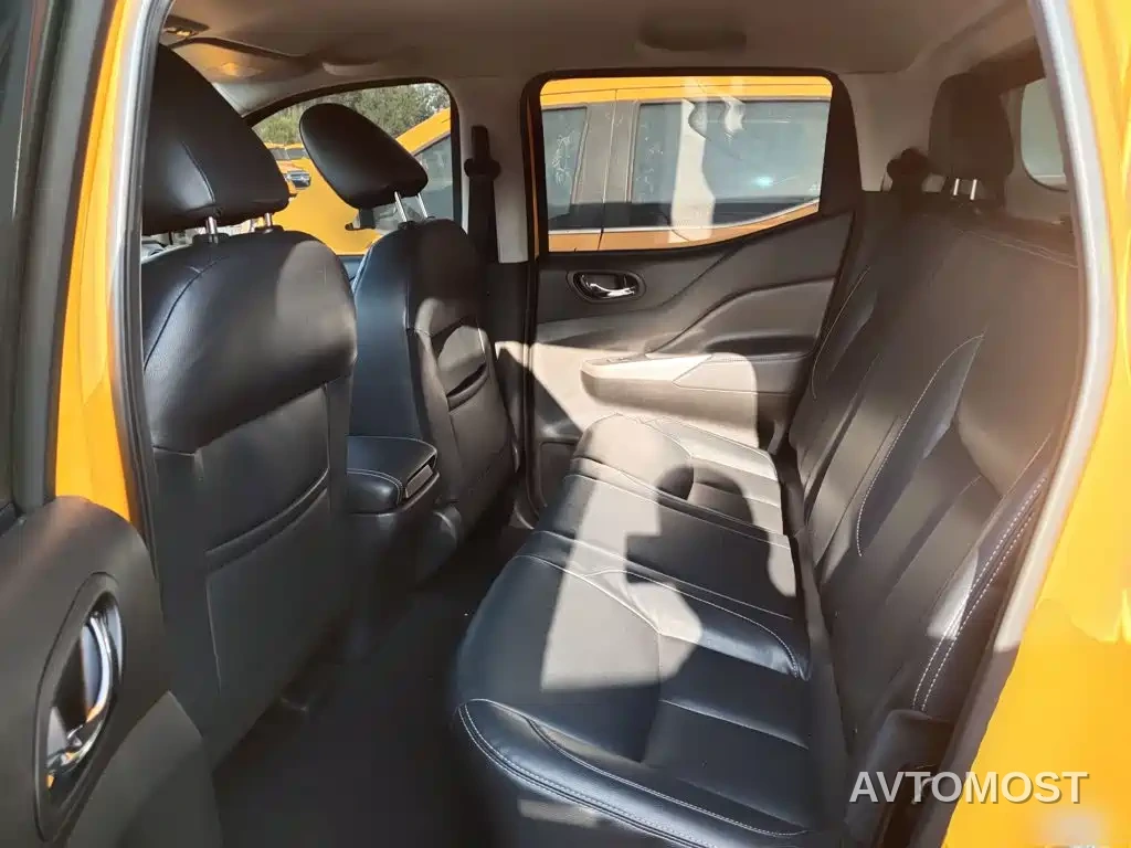 Dongfeng Rich 6 New Energy 2023 Palasso Van Standard Edition 320km — фото 17