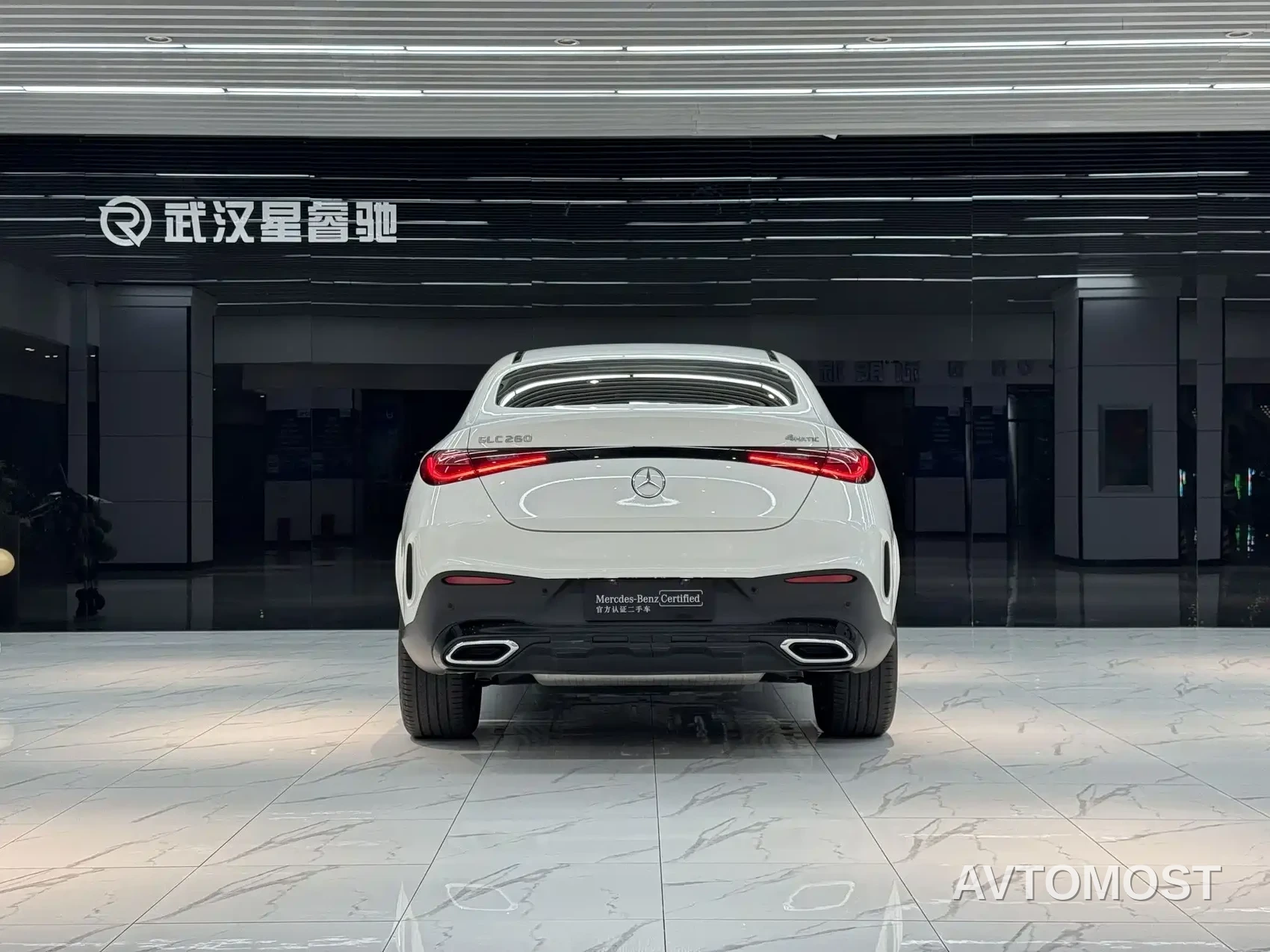 Mercedes-Benz GLC Coupe 2025 GLC 260 4MATIC Coupe SUV — фото 2
