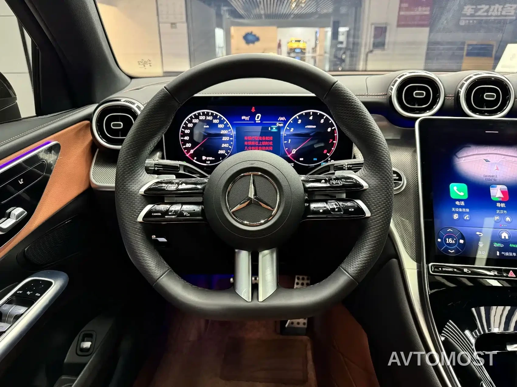 Mercedes-Benz GLC Coupe 2025 GLC 260 4MATIC Coupe SUV — фото 3