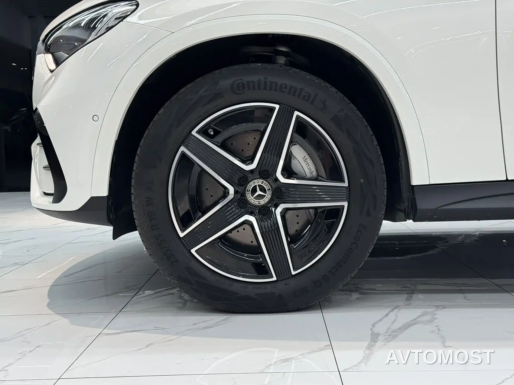 Mercedes-Benz GLC Coupe 2025 GLC 260 4MATIC Coupe SUV — фото 10