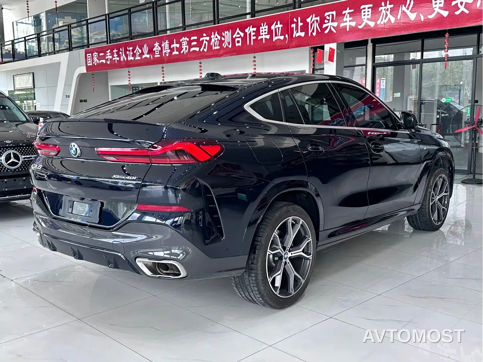 BMW X6 2023 xDrive40i M Sport Package — фото 7