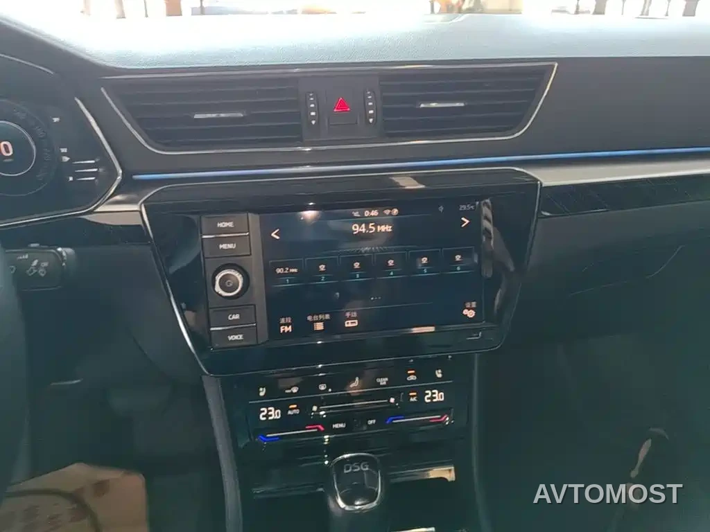 Škoda Superb 2019 Facelift TSI330 DSG Luxury — фото 12