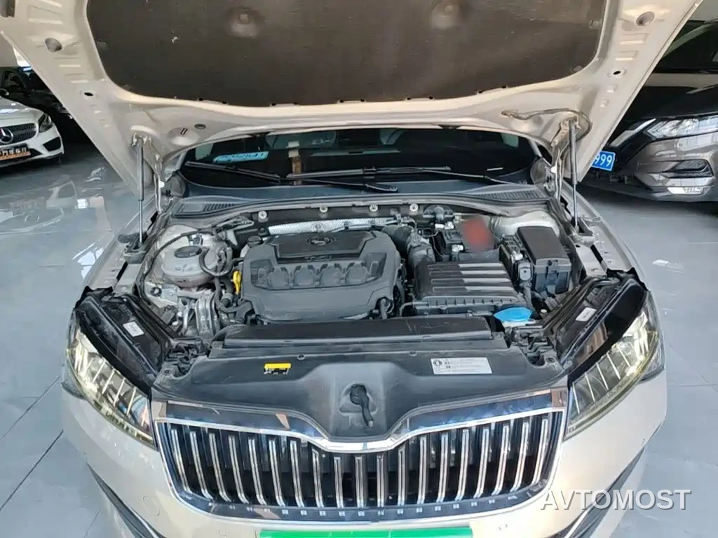 Škoda Superb 2019 Facelift TSI330 DSG Luxury — фото 17