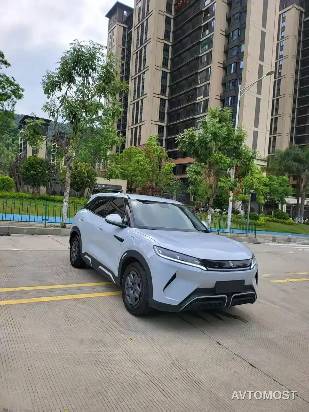 BYD Yuan UP 2024 401KM Vitality Edition — фото 3