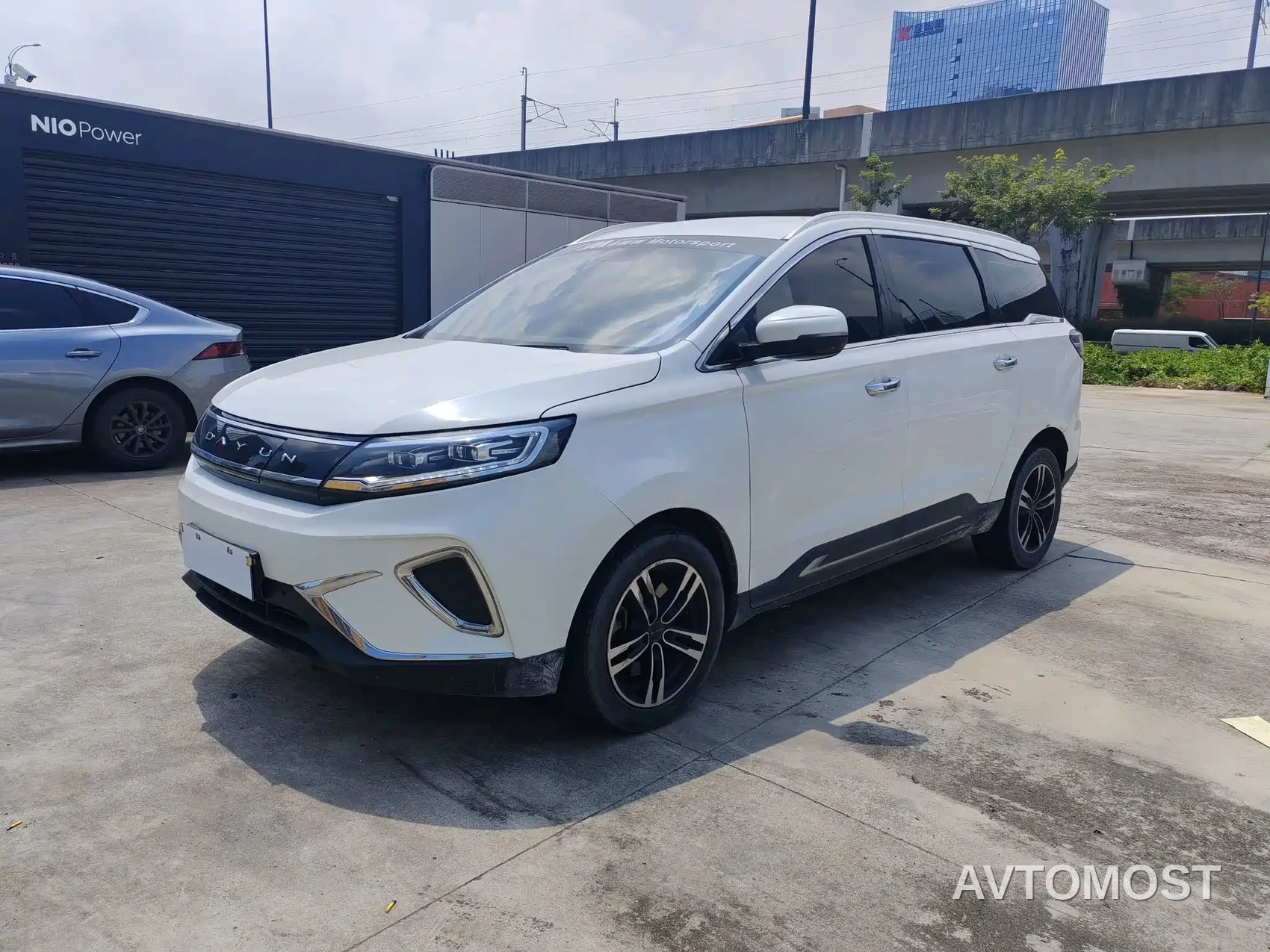 Dayun Yuanzhi M1 2021 7-seater 405 Winning Edition — фото 1