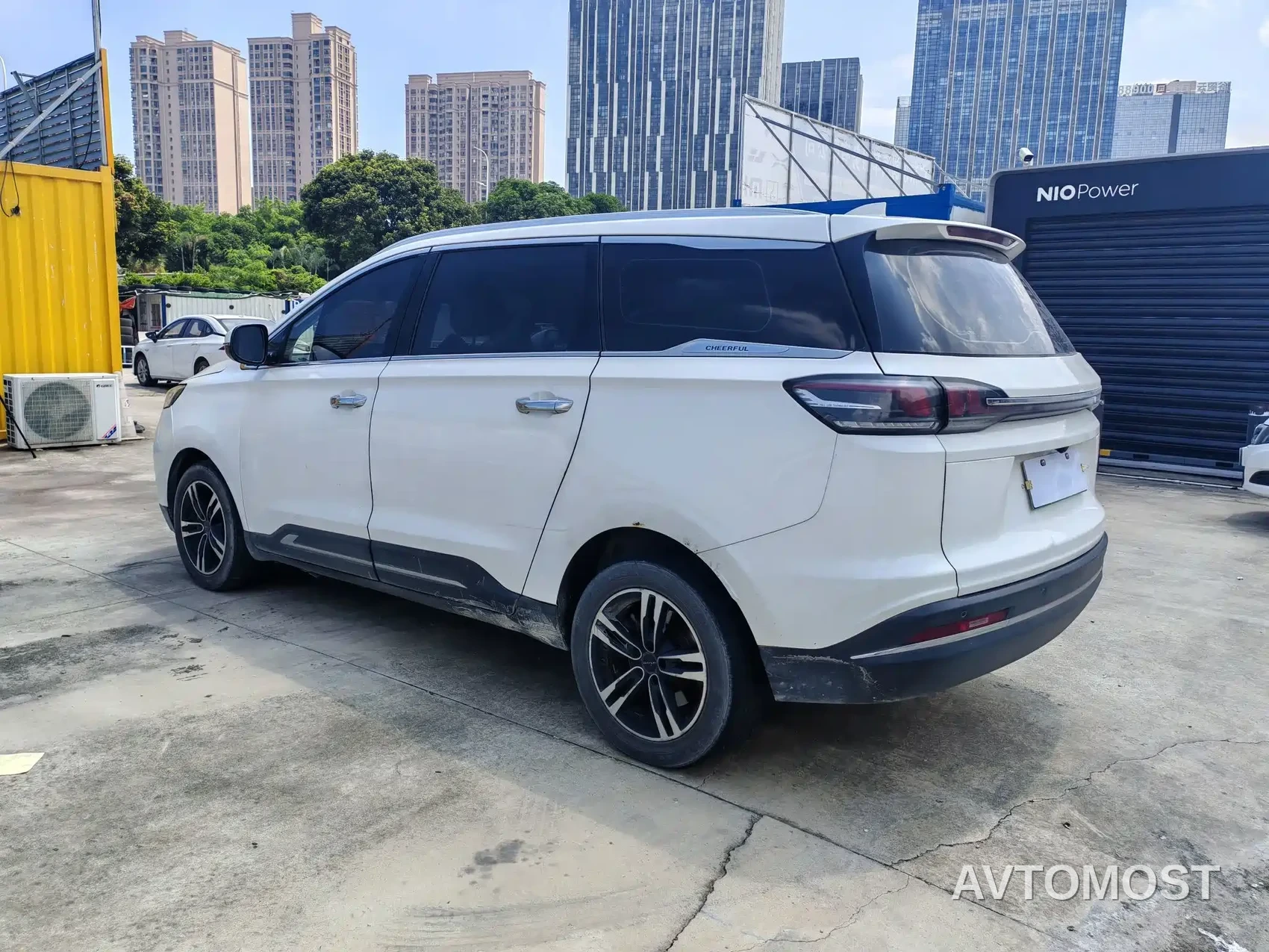 Dayun Yuanzhi M1 2021 7-seater 405 Winning Edition — фото 6