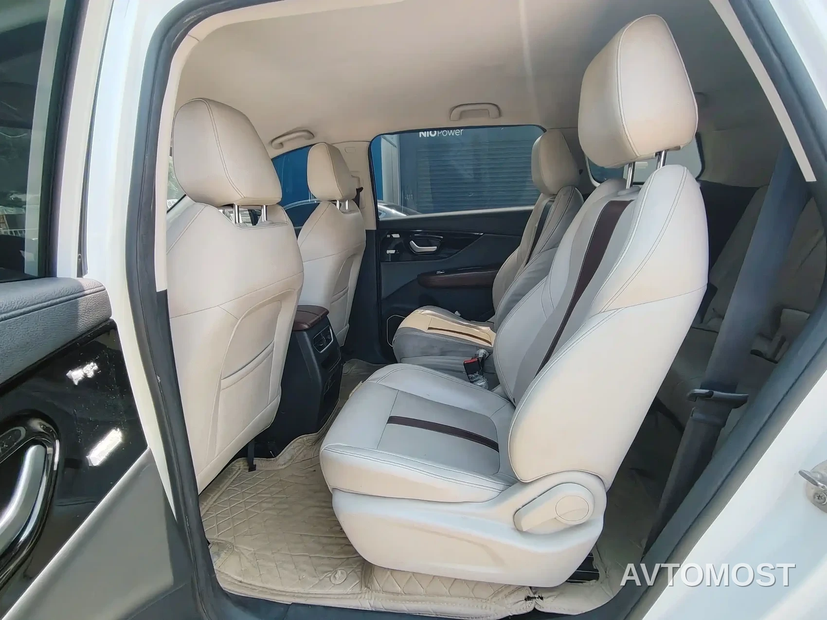 Dayun Yuanzhi M1 2021 7-seater 405 Winning Edition — фото 9
