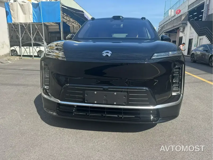 NIO ES9