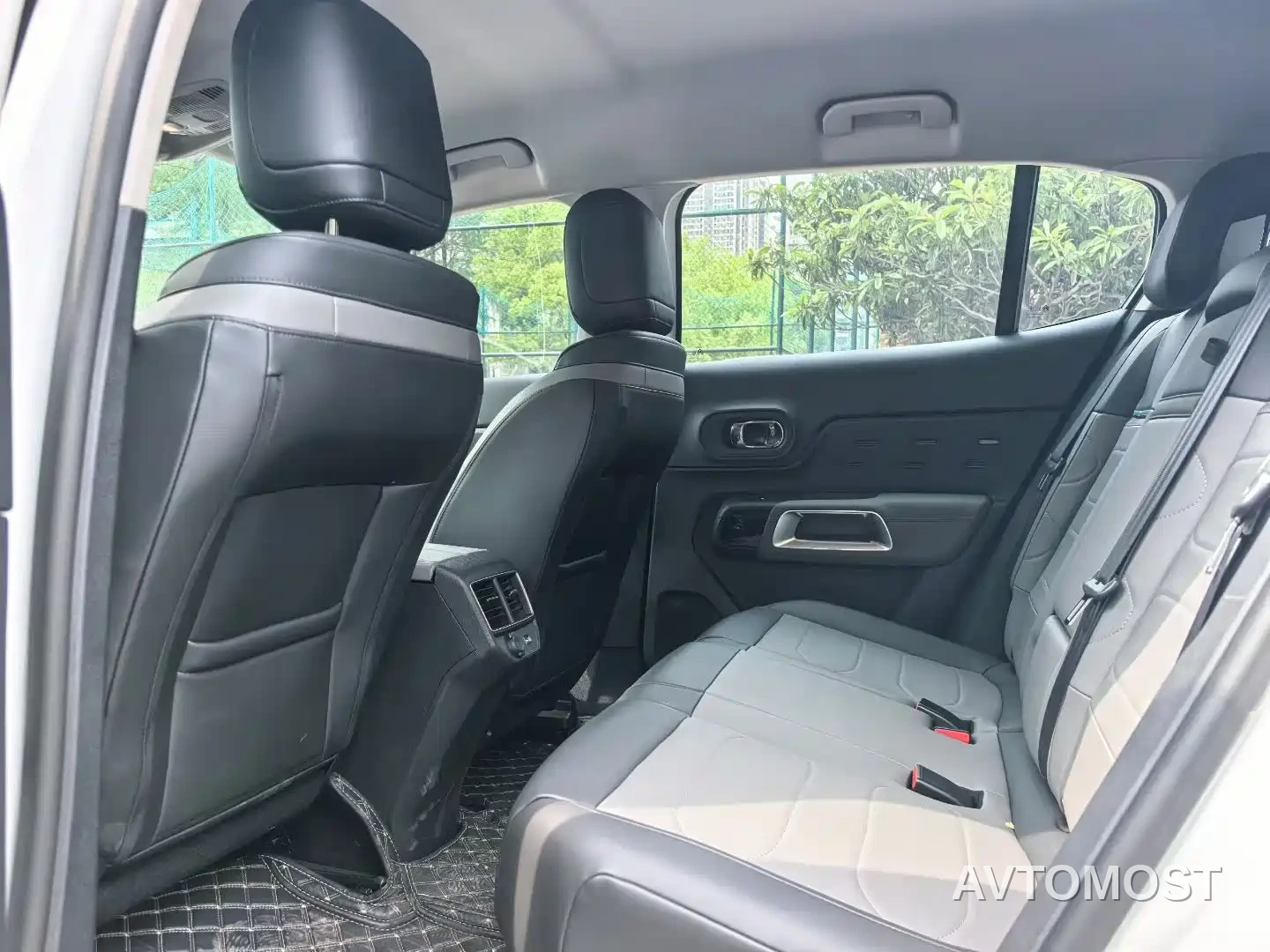 Citroën Tianyi C5 AIRCROSS 2023 Model 360THP Smart Edition — фото 6