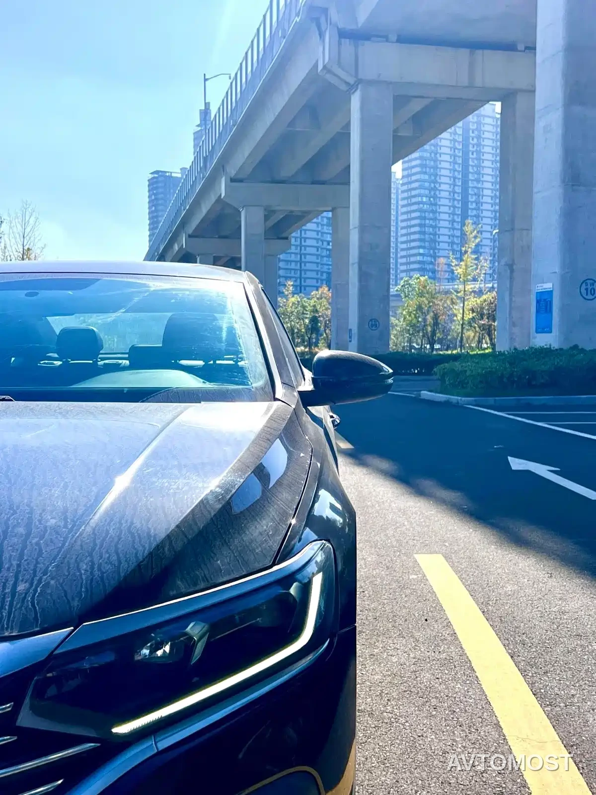 Volkswagen Passat 2022 280TSI Business Edition — фото 2