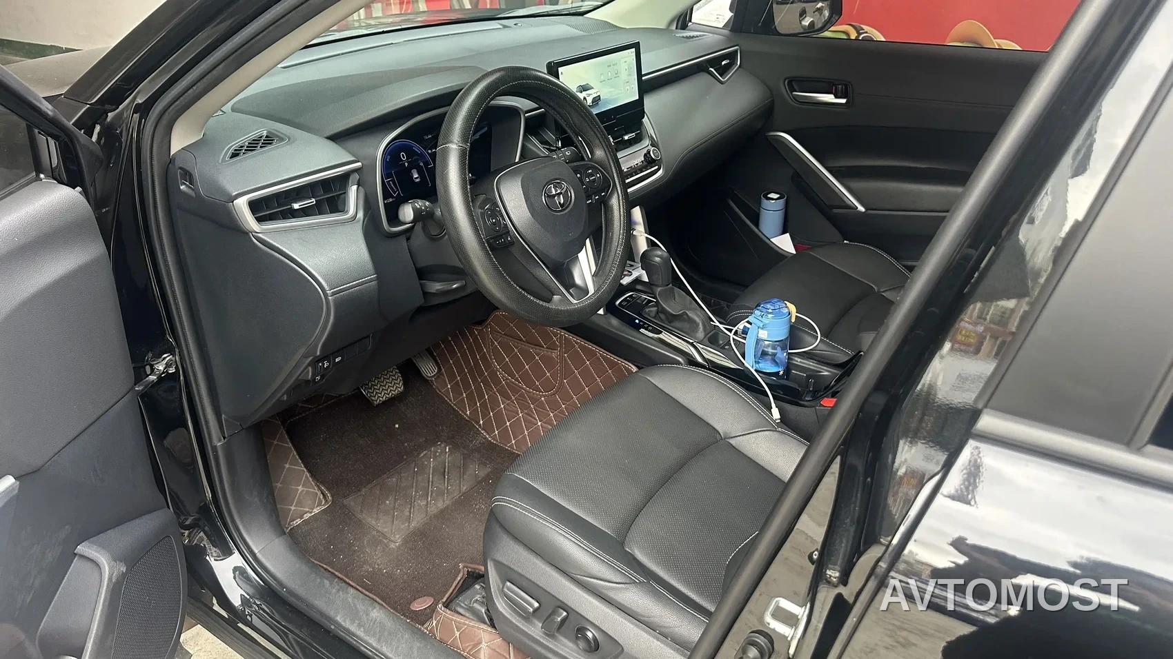 Toyota Frontlander 2023 2.0L Smart Hybrid Dual Engine Luxury Edition — фото 5