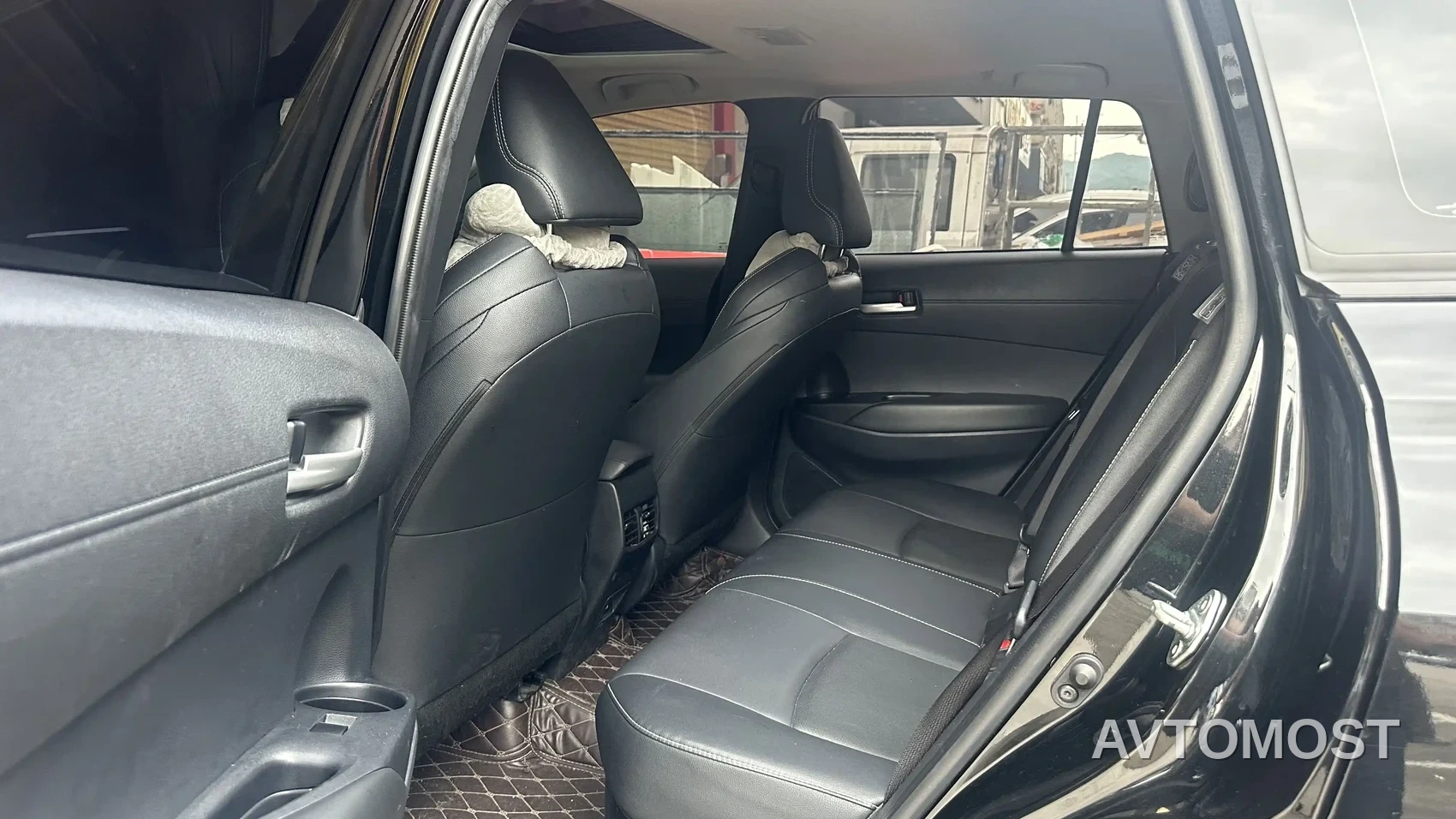 Toyota Frontlander 2023 2.0L Smart Hybrid Dual Engine Luxury Edition — фото 6
