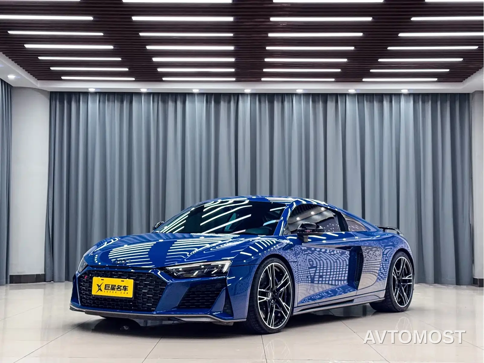 Audi R8 2022 V10 Coupe Performance — фото 1