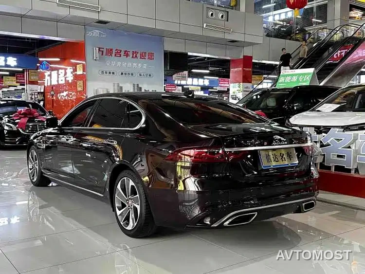 Jaguar XFL 2021 XFL 2.0T P200 2WD Elite Luxury Edition — фото 3