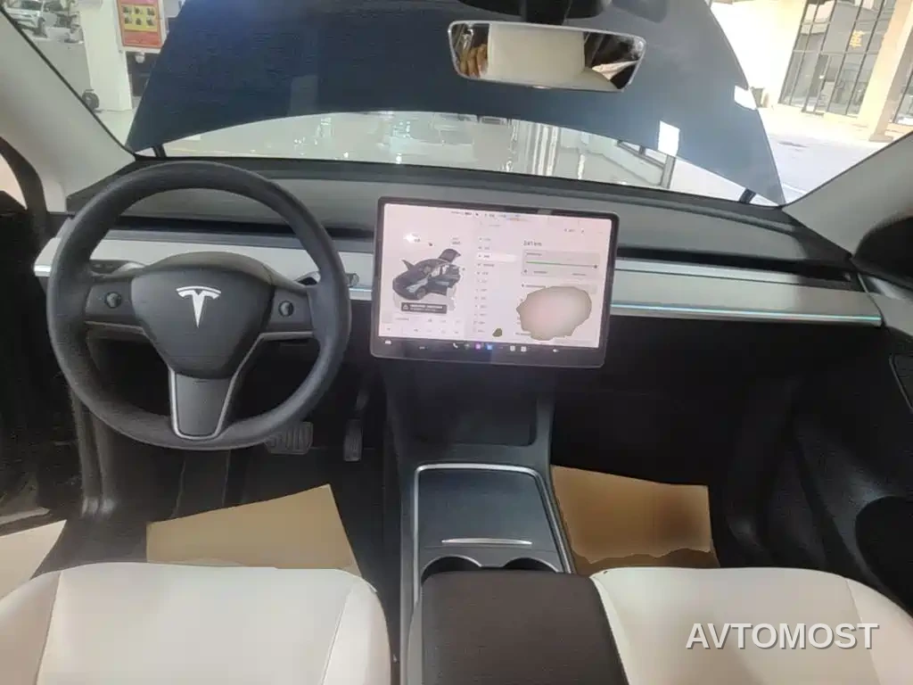 Tesla Model Y 2024 Rear-Wheel Drive Version — фото 7