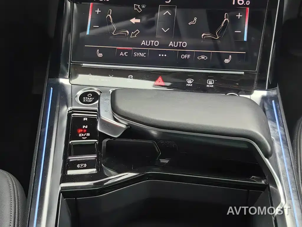 Audi e-tron (Import) 2021 Sportback 55 quattro Luxury — фото 10
