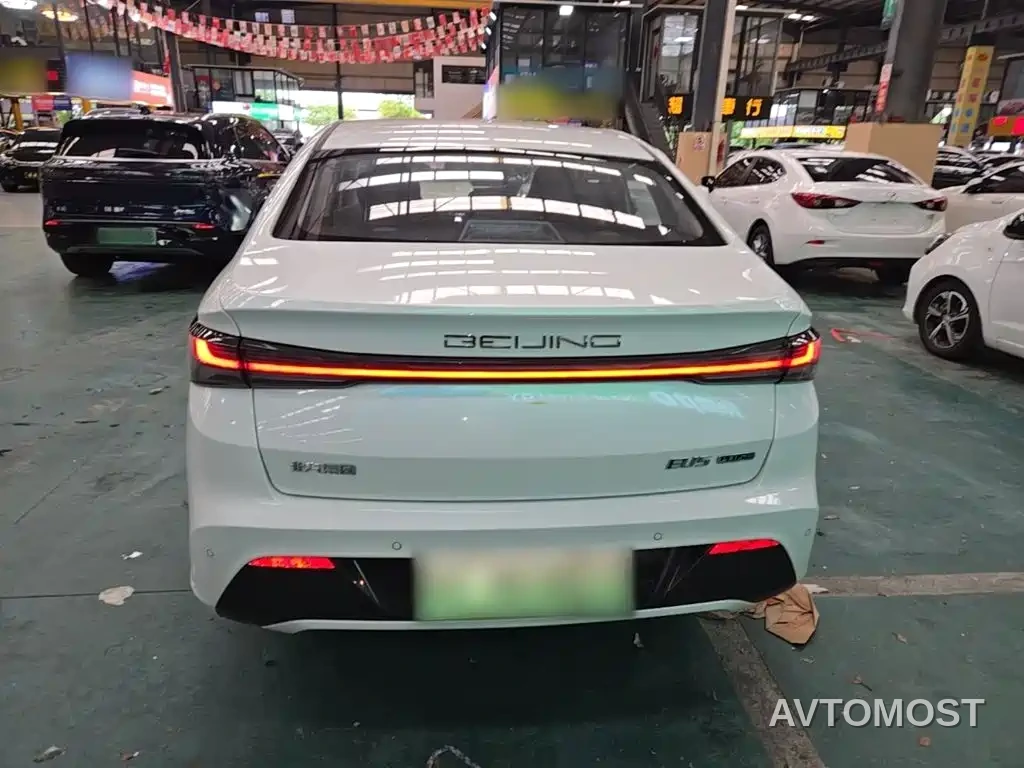 BAIC Beijing EU5 PLUS 2023 R500 Premium Travel Edition — фото 4