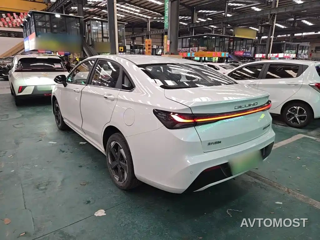 BAIC Beijing EU5 PLUS 2023 R500 Premium Travel Edition — фото 19