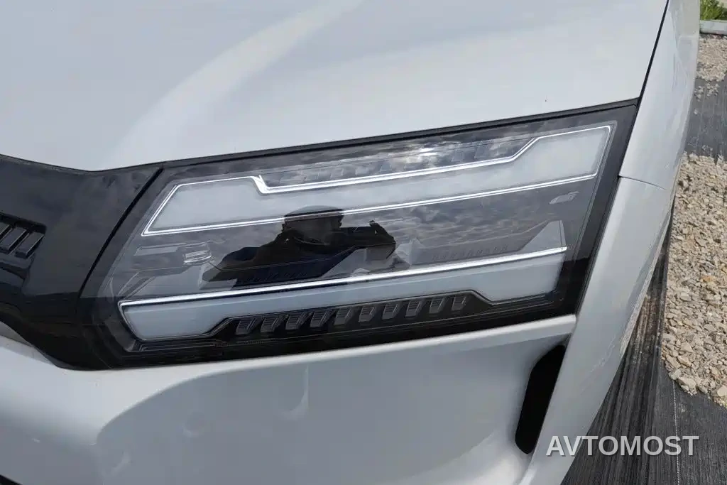 Wuling Motors Starlight 560 NEV 2025 Model Pure Electric Version 5-seater — фото 4