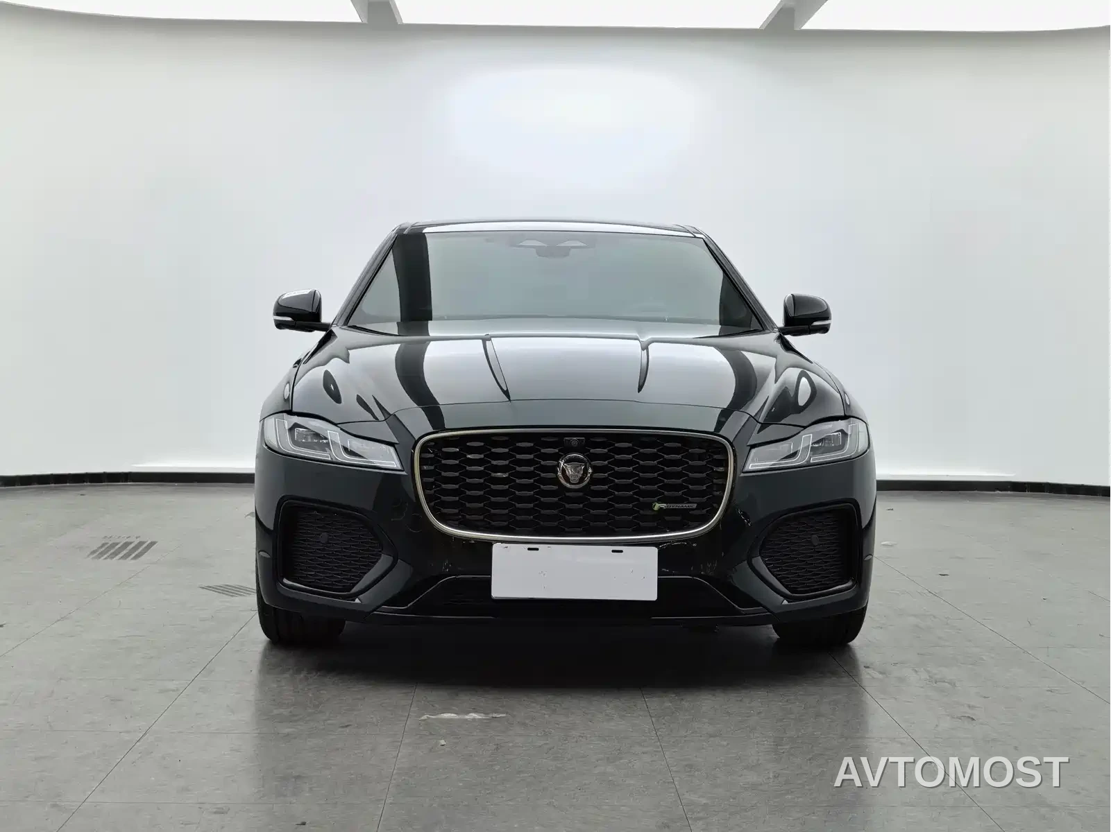 Jaguar XFL 2021 XFL 2.0T P250 2WD Elite Sport Edition — фото 2