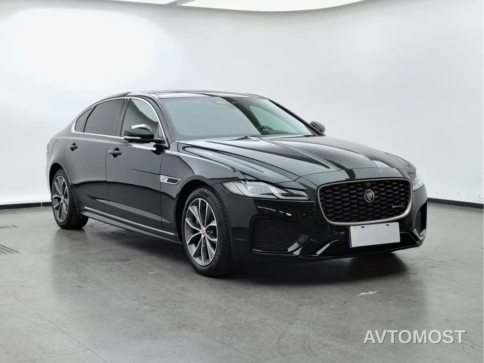 Jaguar XFL 2021 XFL 2.0T P250 2WD Elite Sport Edition — фото 3