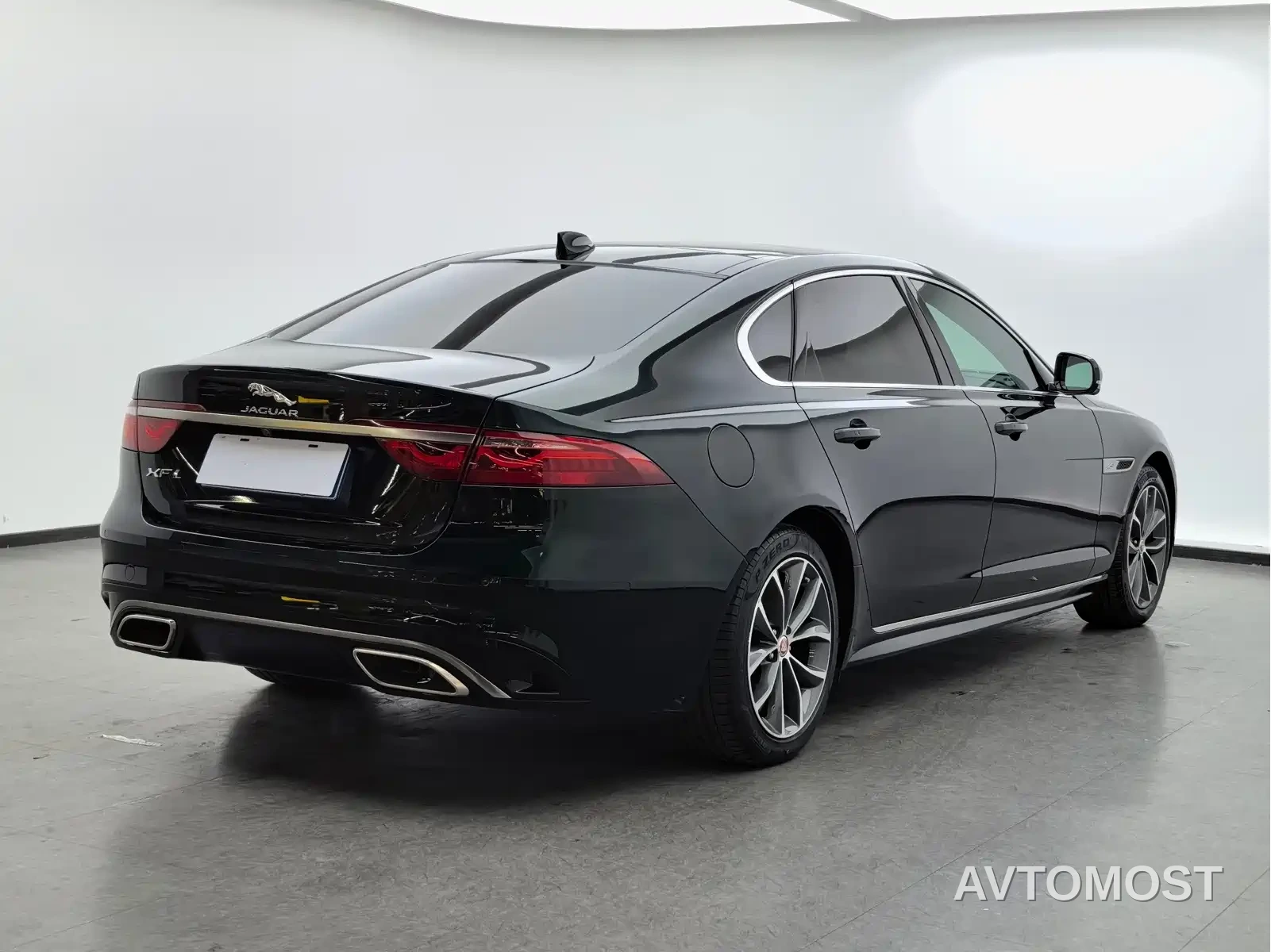 Jaguar XFL 2021 XFL 2.0T P250 2WD Elite Sport Edition — фото 6