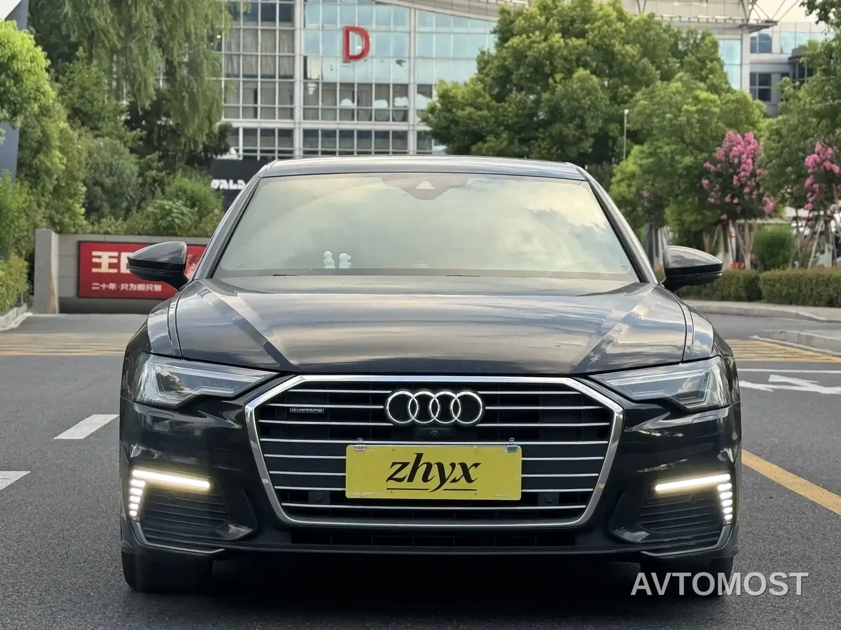 Audi A6L New Energy 2020 55 TFSI e quattro — фото 2
