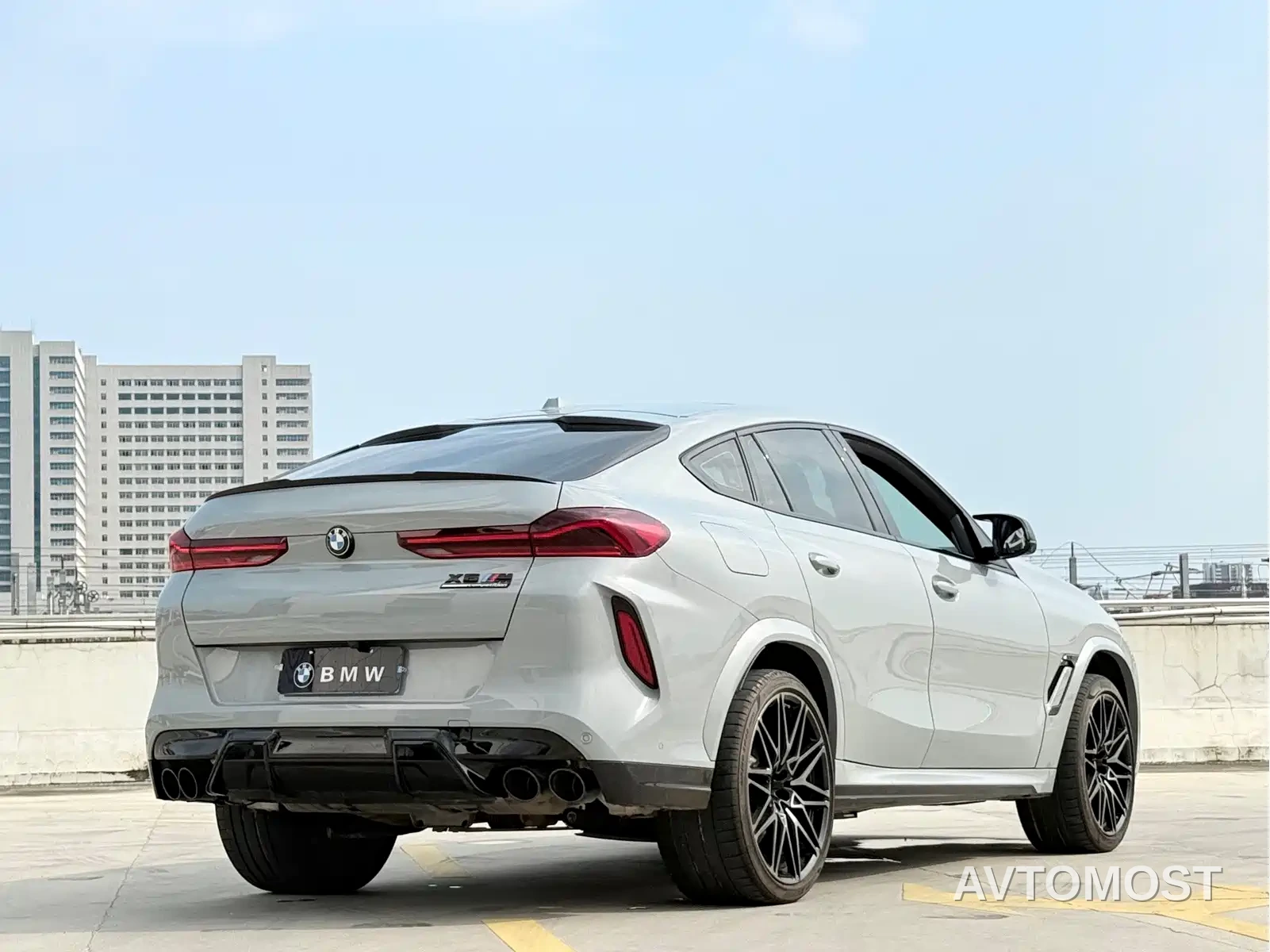 BMW X6 M 2023 Model X6 M Thunder Edition — фото 9