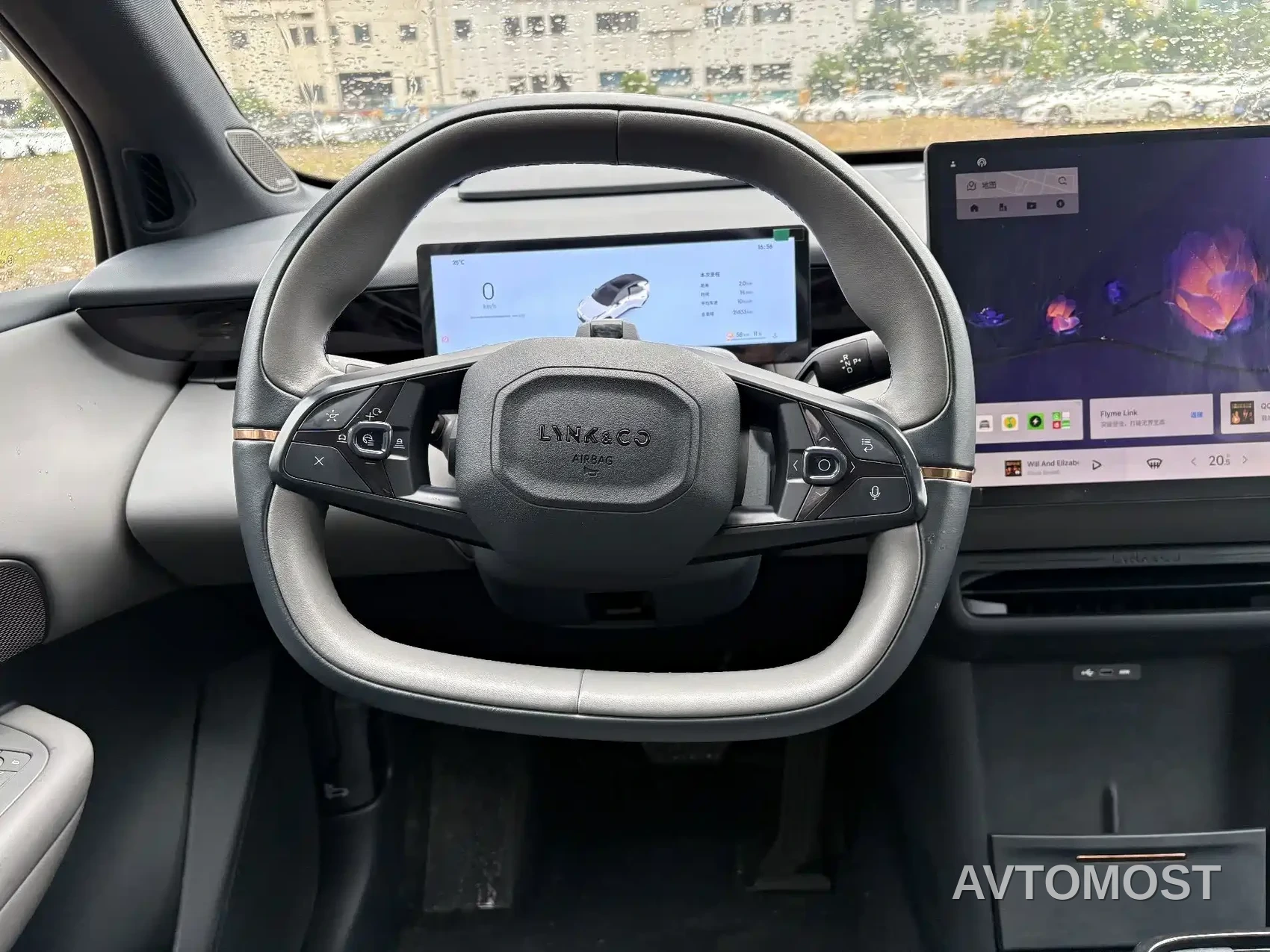 Lynk & Co Z20 2025 530km RWD Max Sun Chaser Edition — фото 10