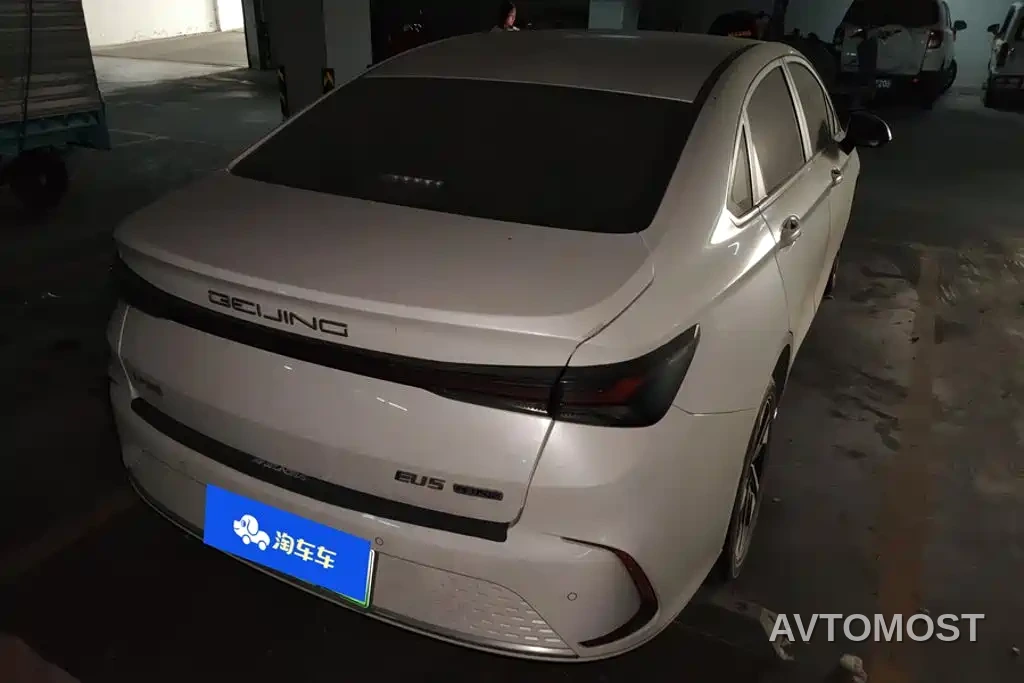 BAIC Beijing EU5 PLUS 2021 R500 Premium Edition — фото 3