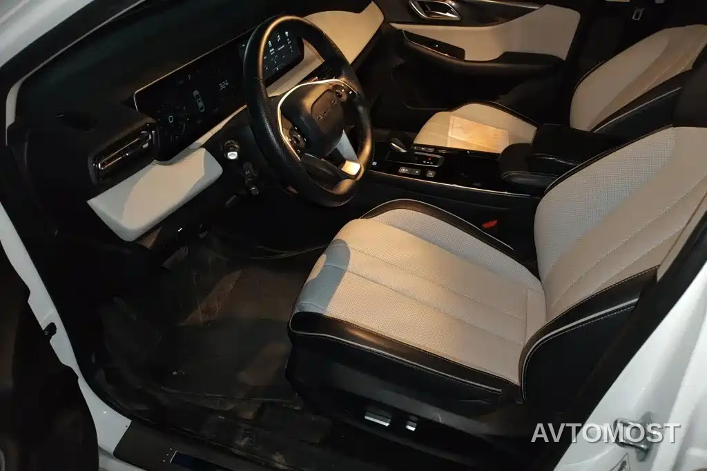 BAIC Beijing EU5 PLUS 2021 R500 Premium Edition — фото 9