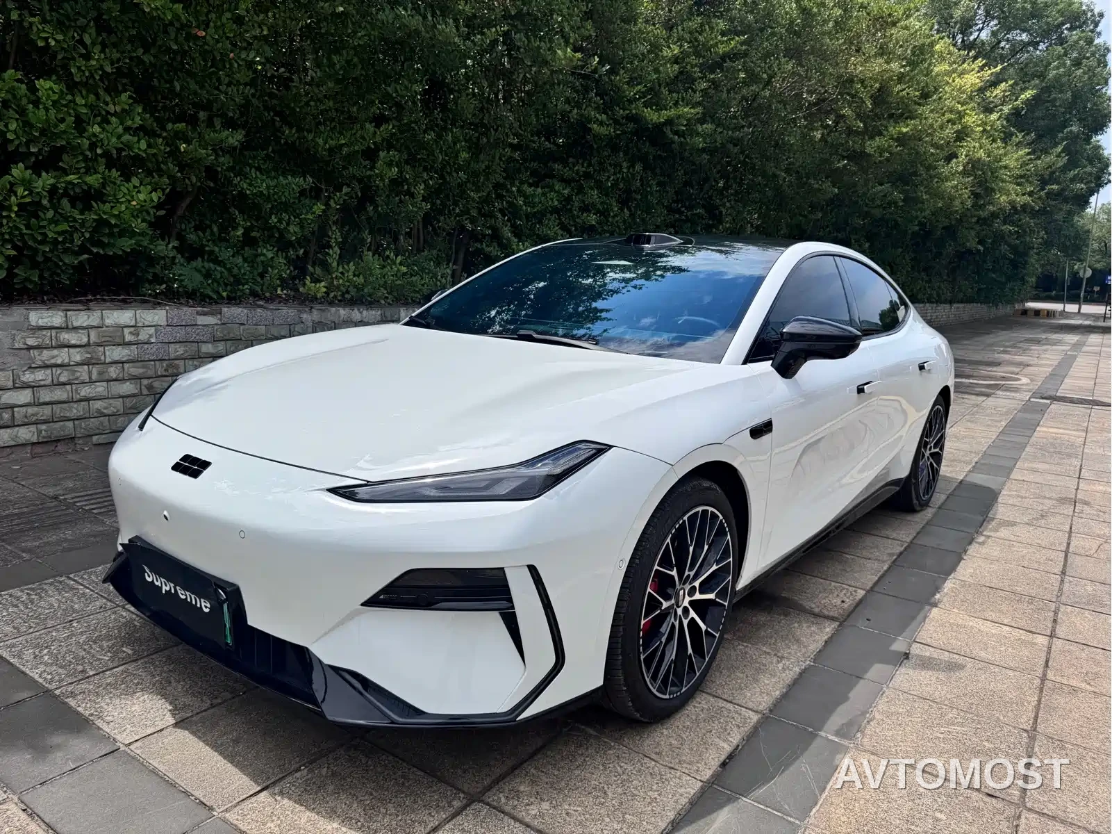 Geely Galaxy E8 2025 Model 610km Premium Edition — фото 1