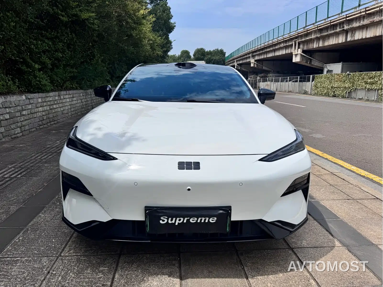 Geely Galaxy E8 2025 Model 610km Premium Edition — фото 2