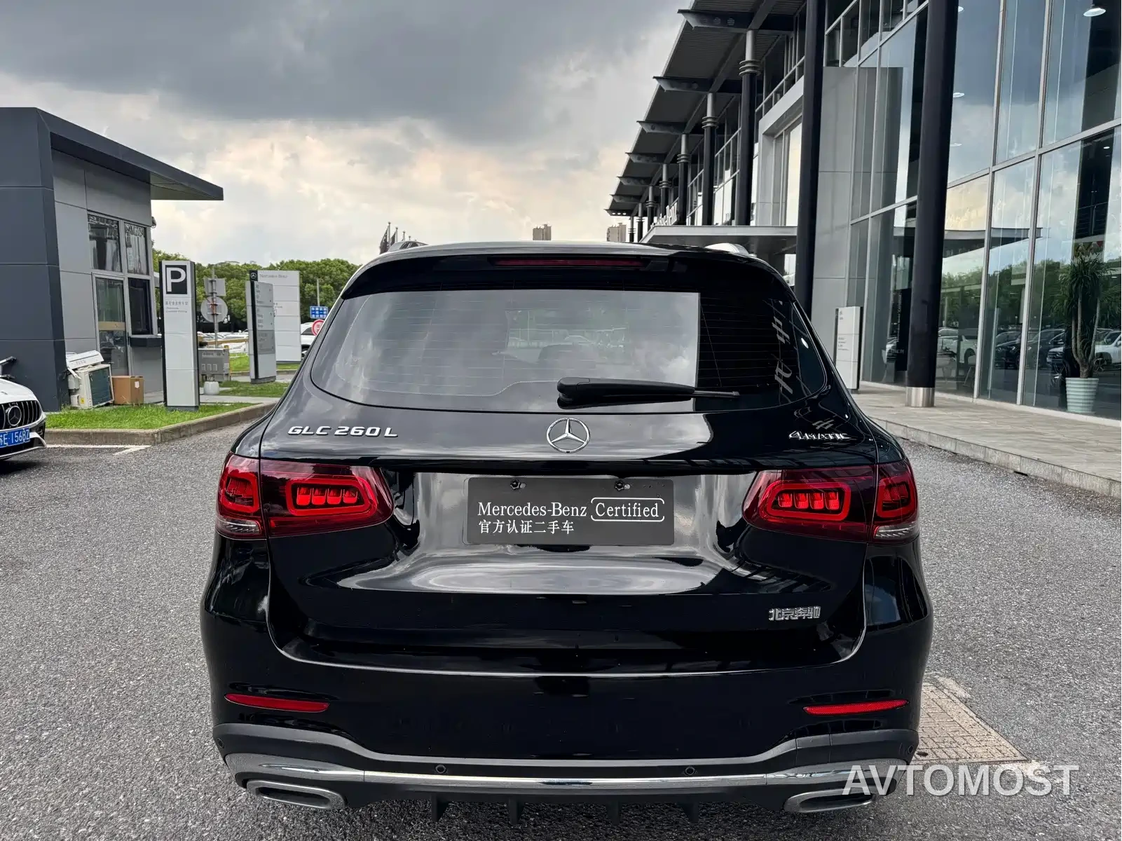 Mercedes-Benz GLC 2022 Model GLC 260 L 4MATIC Luxury Edition — фото 5