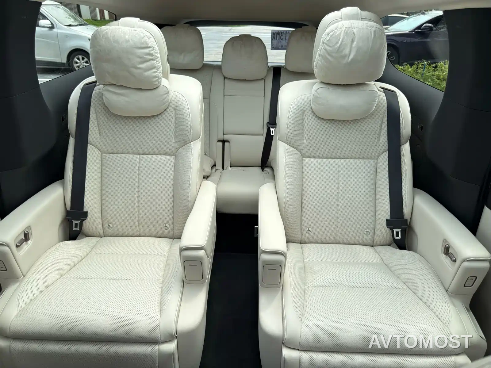 Li Auto MEGA 2025 Model Home Family Special Edition — фото 22