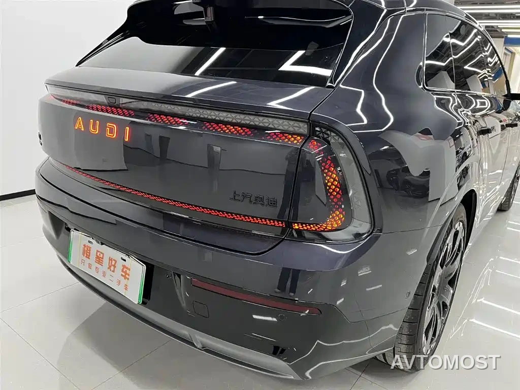 Audi E7X 2026 4WD Base Model — фото 16