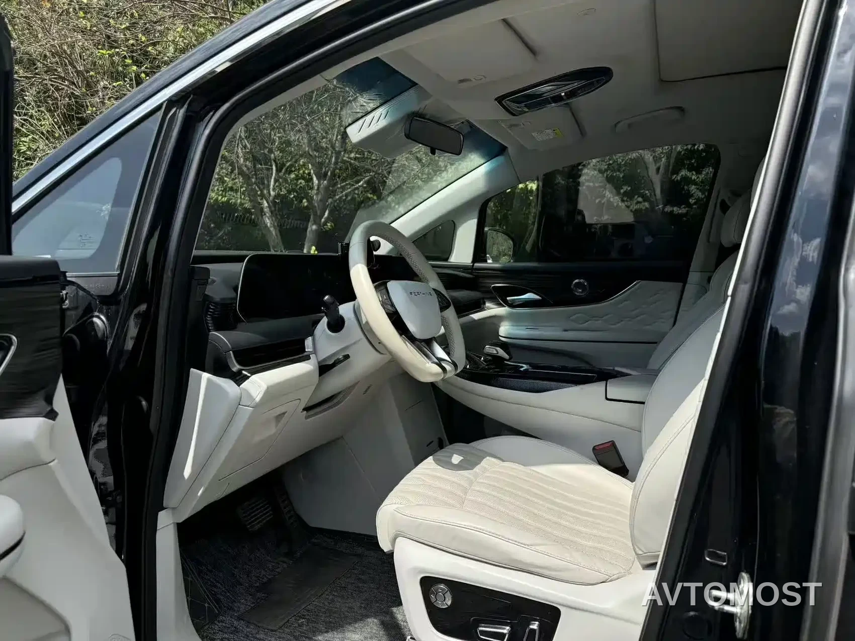 Dongfeng Fengxing Starlight V9 2024 1.5TD 200km Chinese Knot Series Exclusive — фото 8