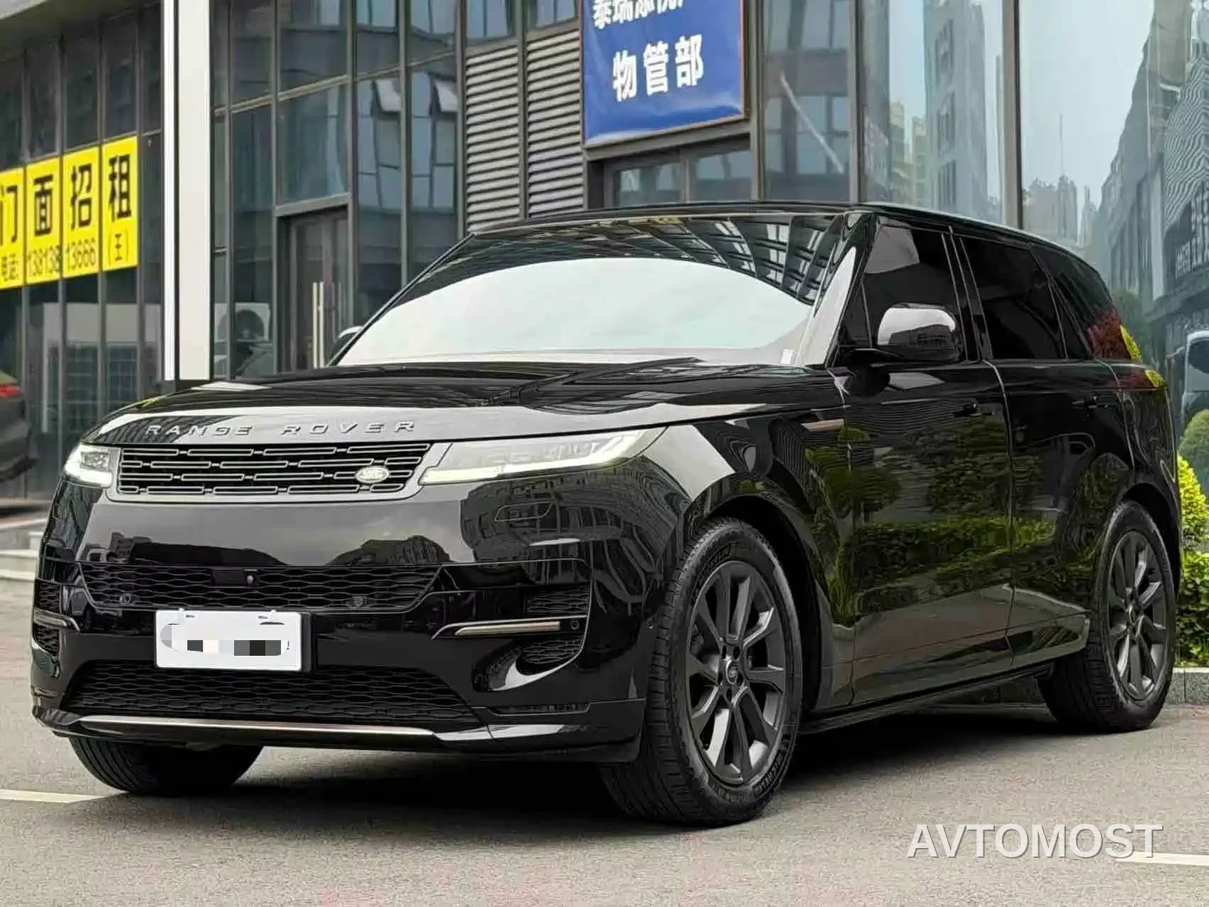 Land Rover Range Rover Sport 2023 400PS Dynamic SE — фото 1