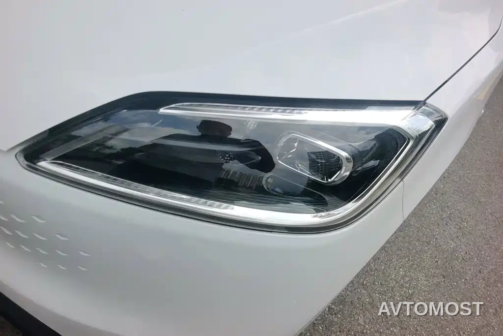 Wuling Hongguang New Energy 2025 Model Range Extender Hybrid 50KM Standard — фото 5