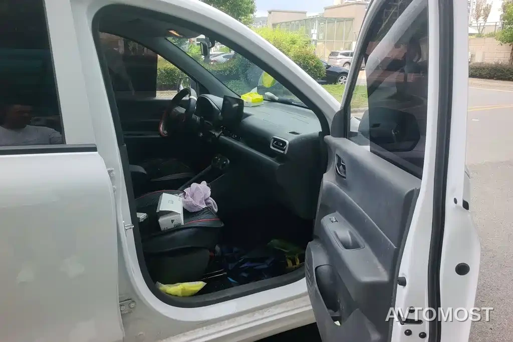 Wuling Hongguang New Energy 2025 Model Range Extender Hybrid 50KM Standard — фото 8