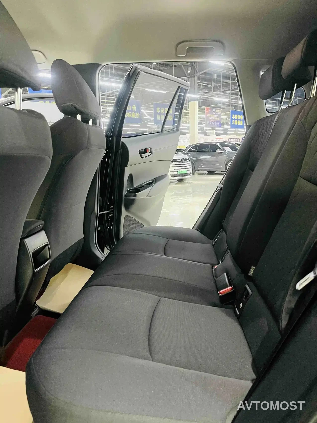 Toyota Corolla Cross 2023 Hybrid 2.0L Pioneer Edition — фото 8