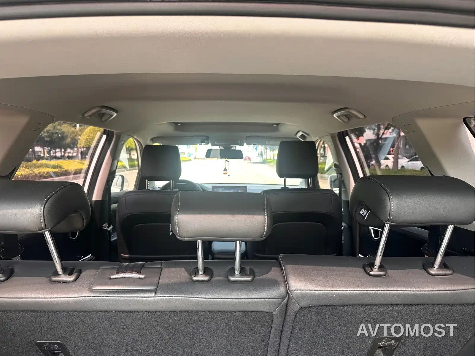 Wuling Xingchen 2022 2.0L DHT Electric Speed Edition — фото 5