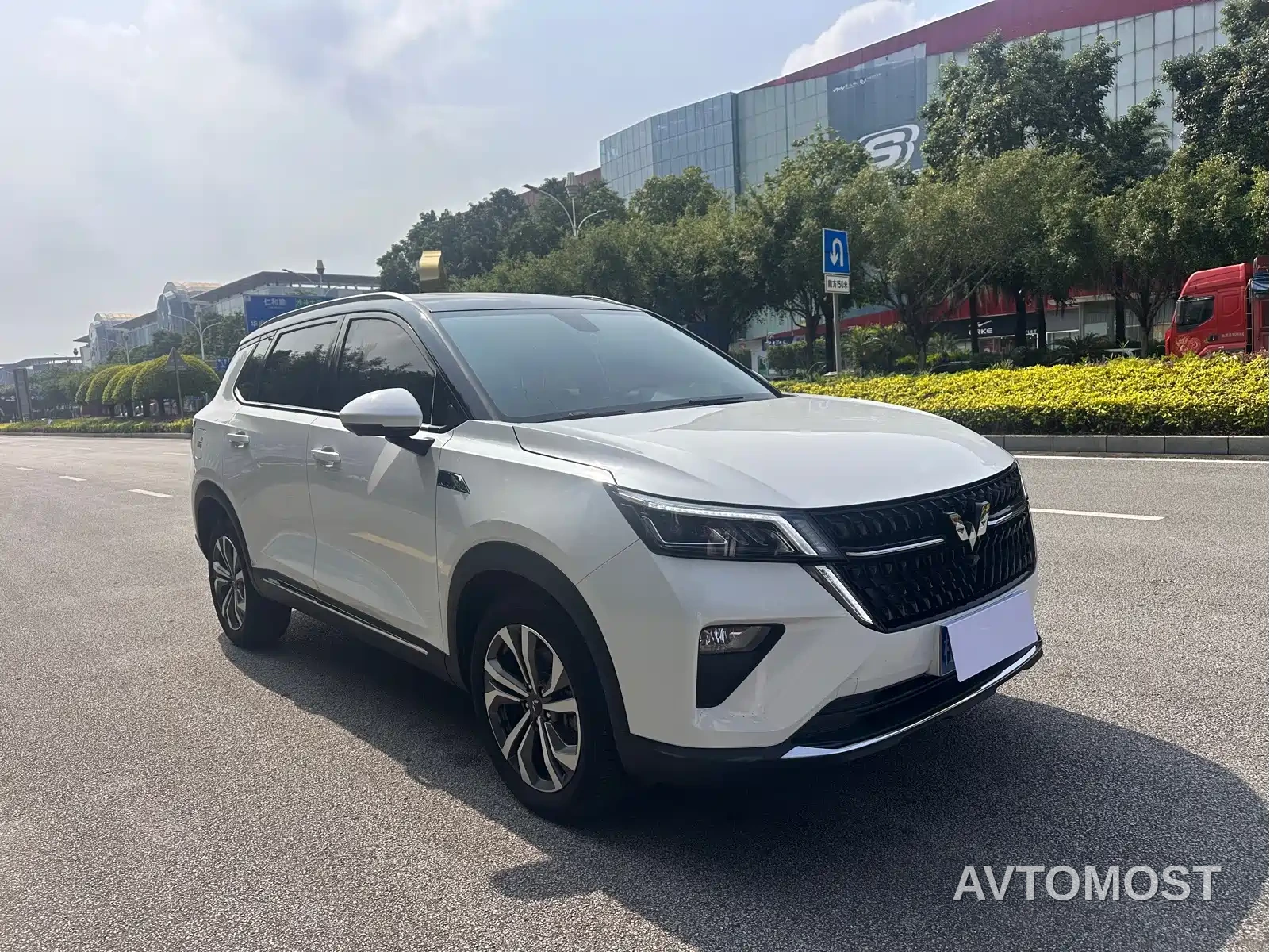 Wuling Xingchen 2022 2.0L DHT Electric Speed Edition — фото 8
