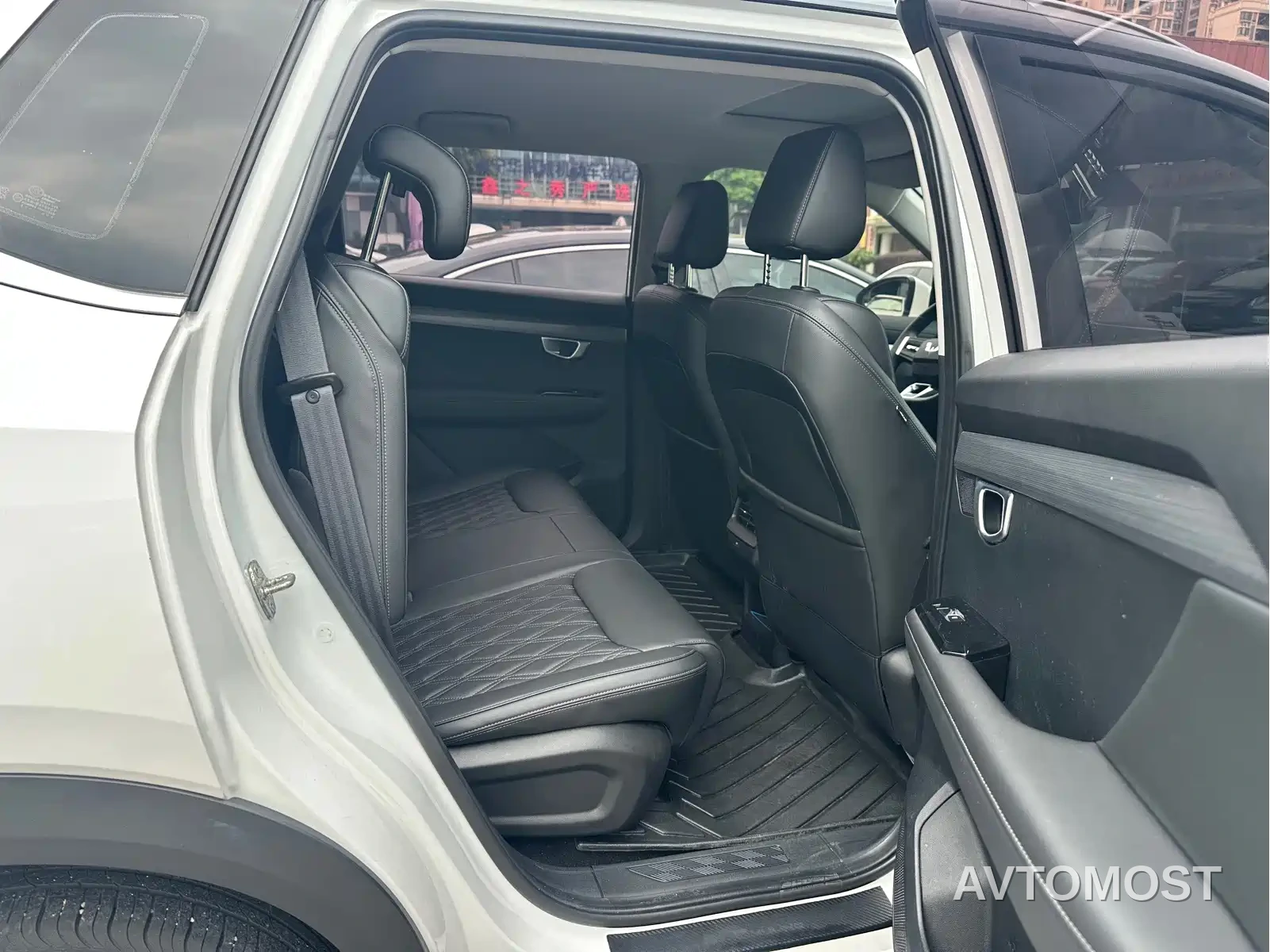Wuling Xingchen 2022 2.0L DHT Electric Speed Edition — фото 14