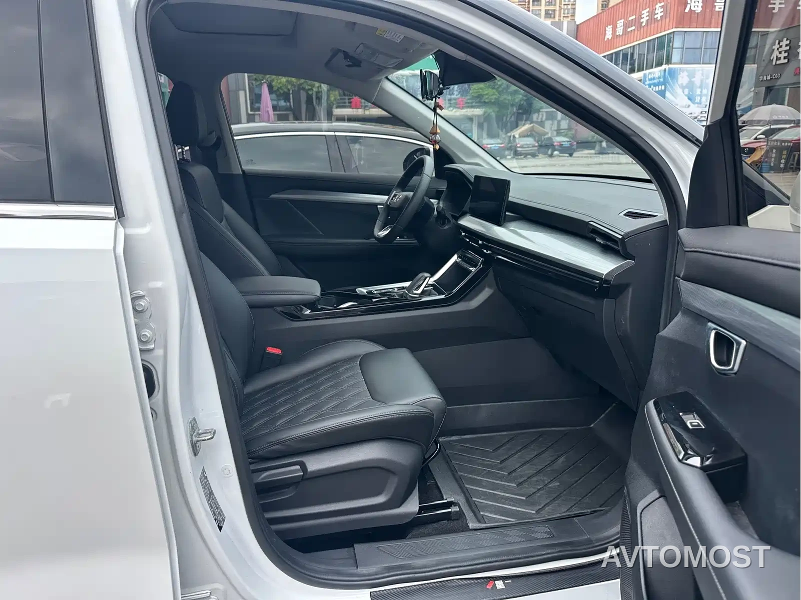 Wuling Xingchen 2022 2.0L DHT Electric Speed Edition — фото 17