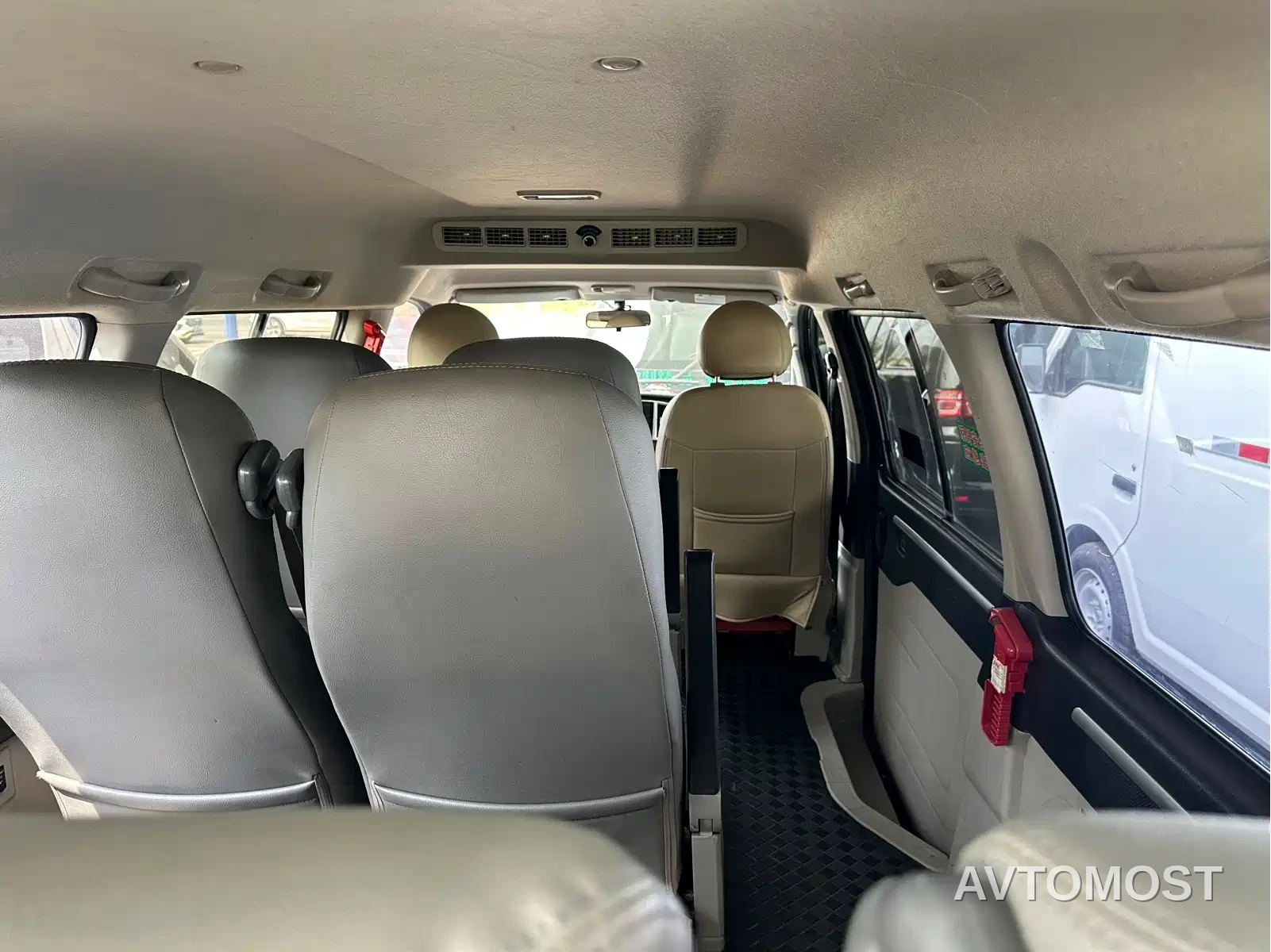 Dongfeng Fengxing Lingzhi New Energy 2021 Passenger Version Premium 9-Seater — фото 5
