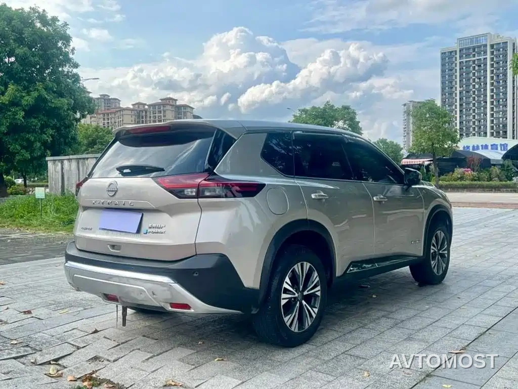 Nissan X-Trail 2023 e-POWER Super Hybrid Dual Motor AWD Luxury Edition — фото 6